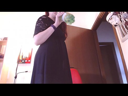 ❤️ Ein unterwürfiger Sklave, der schmutzige und üppige Höschen liebt, wird gezwungen zu masturbieren, nachdem er dieses Video gesehen hat! ❤️ Quality porn bei de.yinshuabang.top ❌️